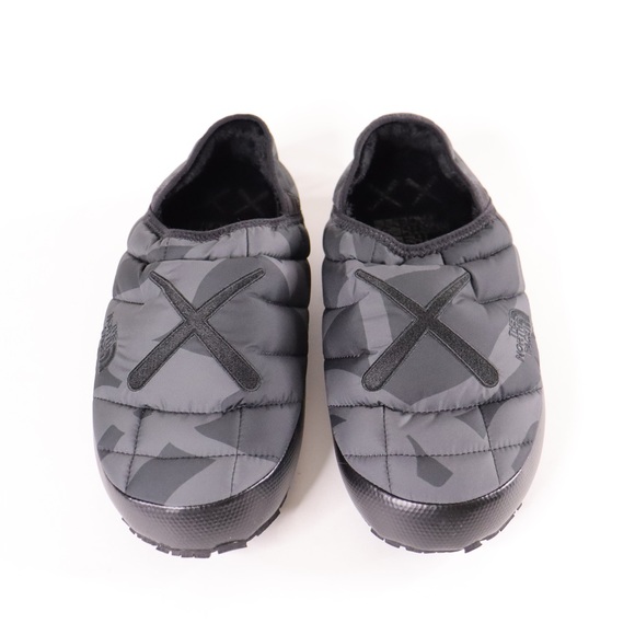 NORTH FACE X KAWS THERMOBALL - Picture 5 of 7